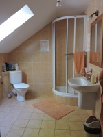 bathroom on 1.floor – WC and shower