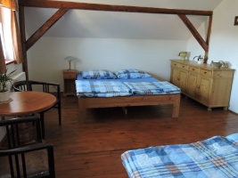 room with 2 doublebeds