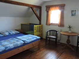 room with 2 doublebeds
